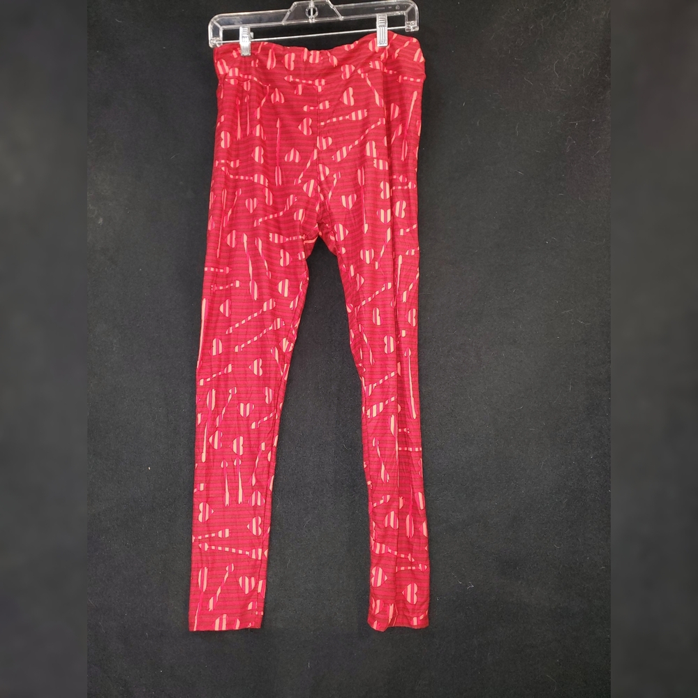 LuLaRoe TC Vday Leggings.